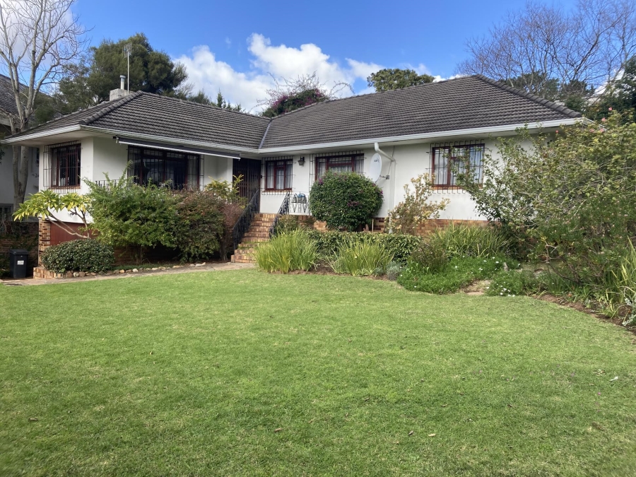 To Let 3 Bedroom Property for Rent in Newlands Upper Western Cape